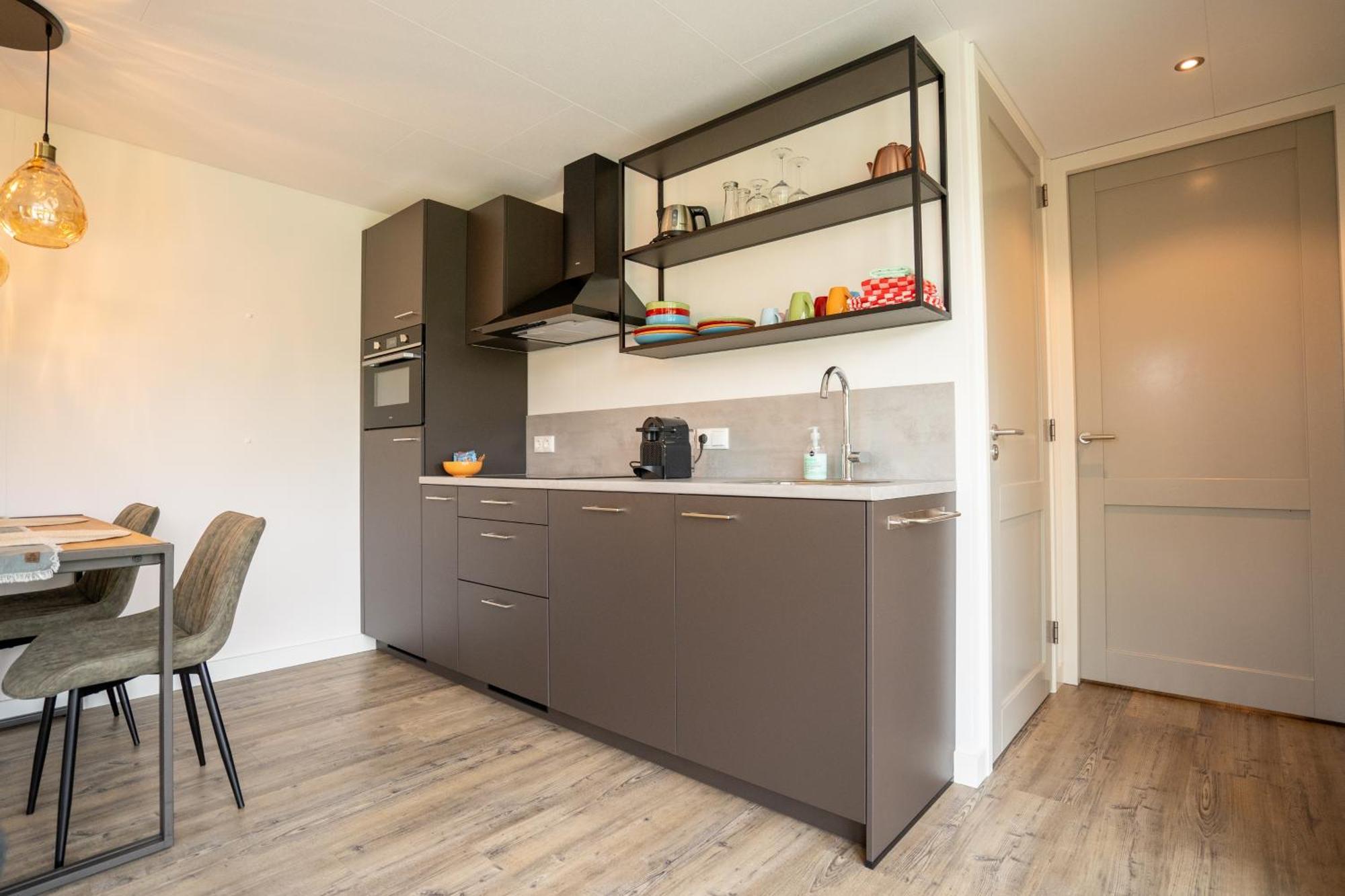 Antonius Hoeve Chalets Oudenbosch Экстерьер фото